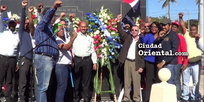 Ofrenda Floral de Compromiso RD