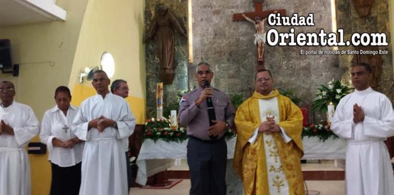 El general Pérez Sánchez, habló tras concluir la misa en la iglesia Paz y Bien.