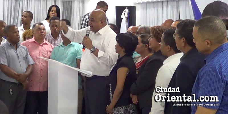 Roberto Fulcar habla a los luisistas de SDE