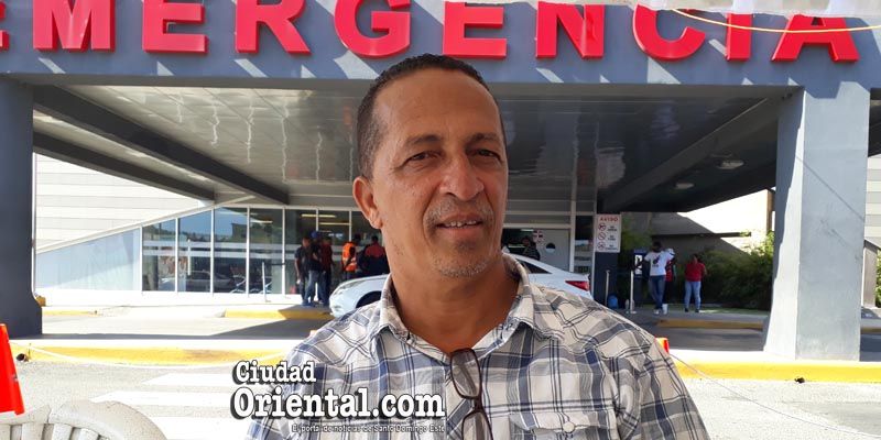 Clarense Veras, Director de Relaciones Públicas del Hospital Dr. Darío Contreras