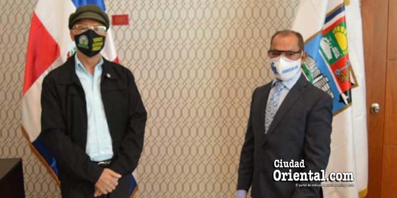 Manuel Jiménez, (i) y Pepe Calderón