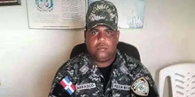 Segundo teniente Ángel Carrasco.