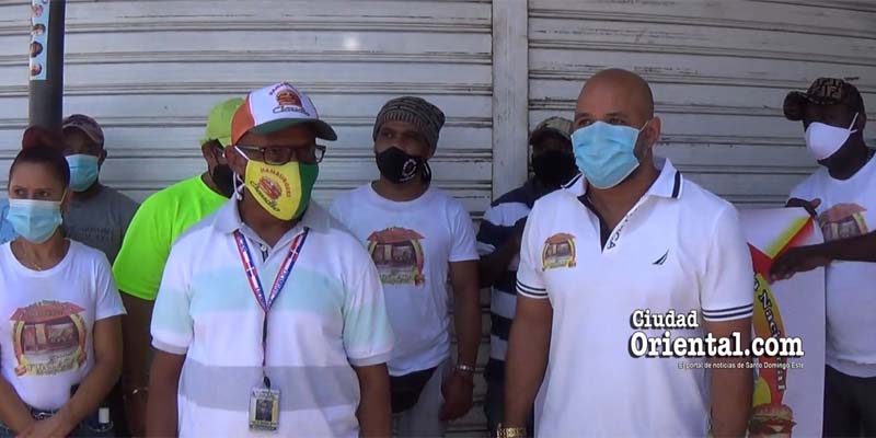 Vendedores de "chimis" y "picalongas"