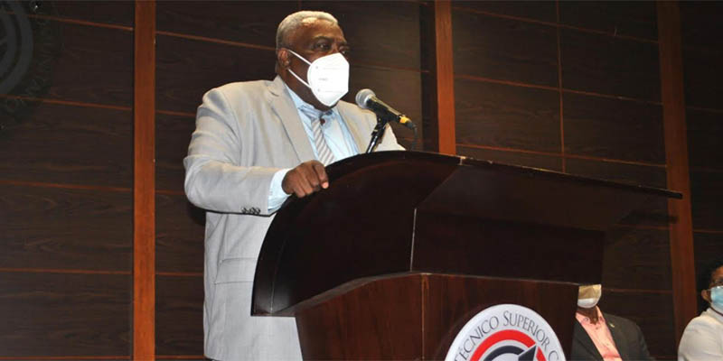 José Sánchez, Rector ITSC