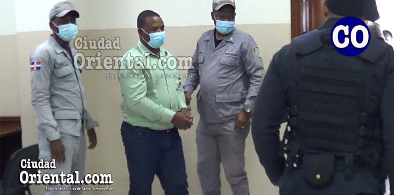 Aniel JN Louis (a) Blanco, puesto en custodia.