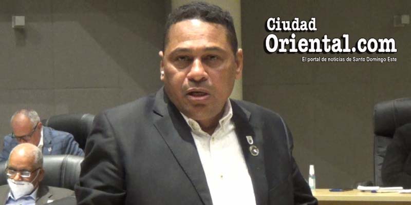 Luis Flores