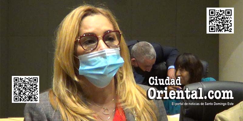 Regidora Isabel Pérez