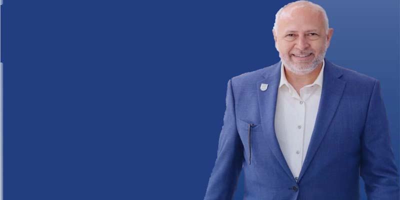 Robert Arias