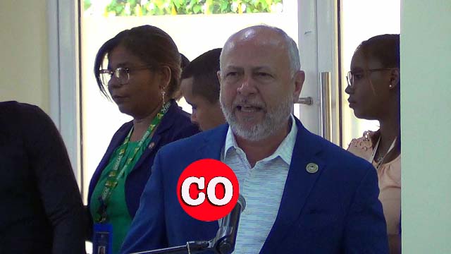Robert Arias