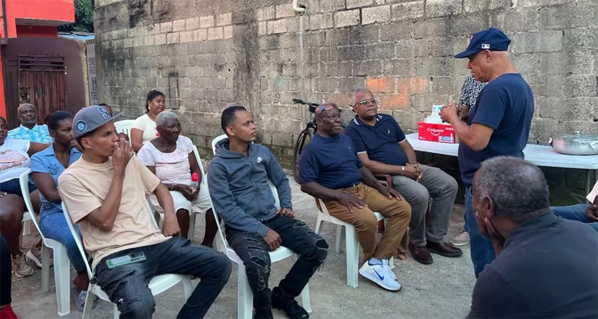 Sector Externo de Francisco Javier García fortalece estructuras en la Circunscripción No. 3 con creación de intermedios